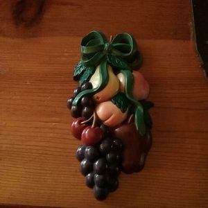 MCM Burwood products fruit plaque